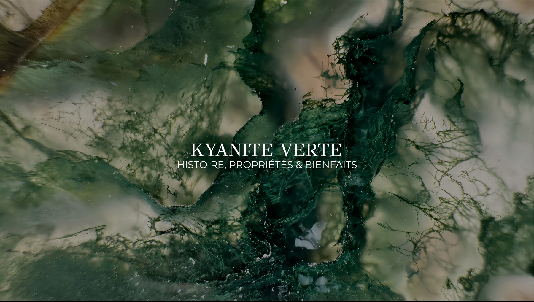 Kyanite : guide gémologique complet, propriétés et bijoux | Sharing Bijoux