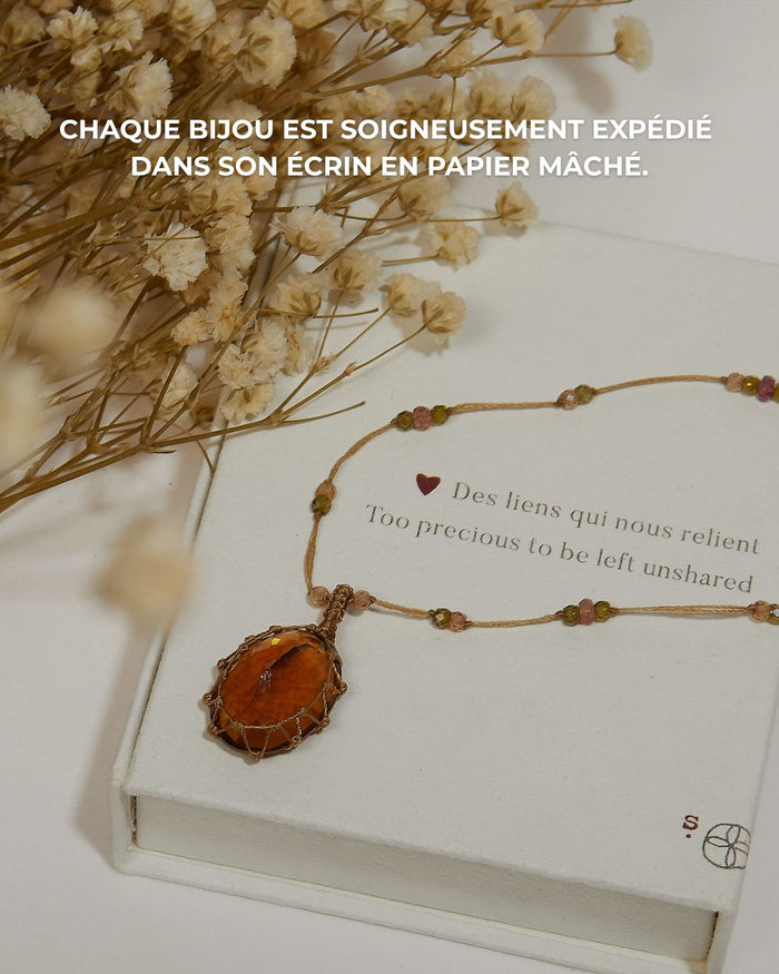 Collier court tibétain - Prehnite Rutile - Mix Rubis - Fil Tabac