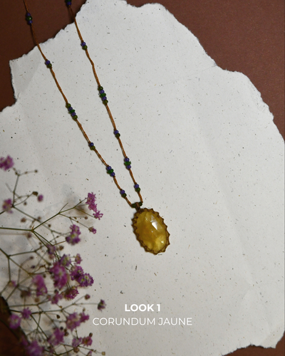 Collier Court Tibétain - Corundum Jaune – Mix Tsavorit Purple – Fil Tabac