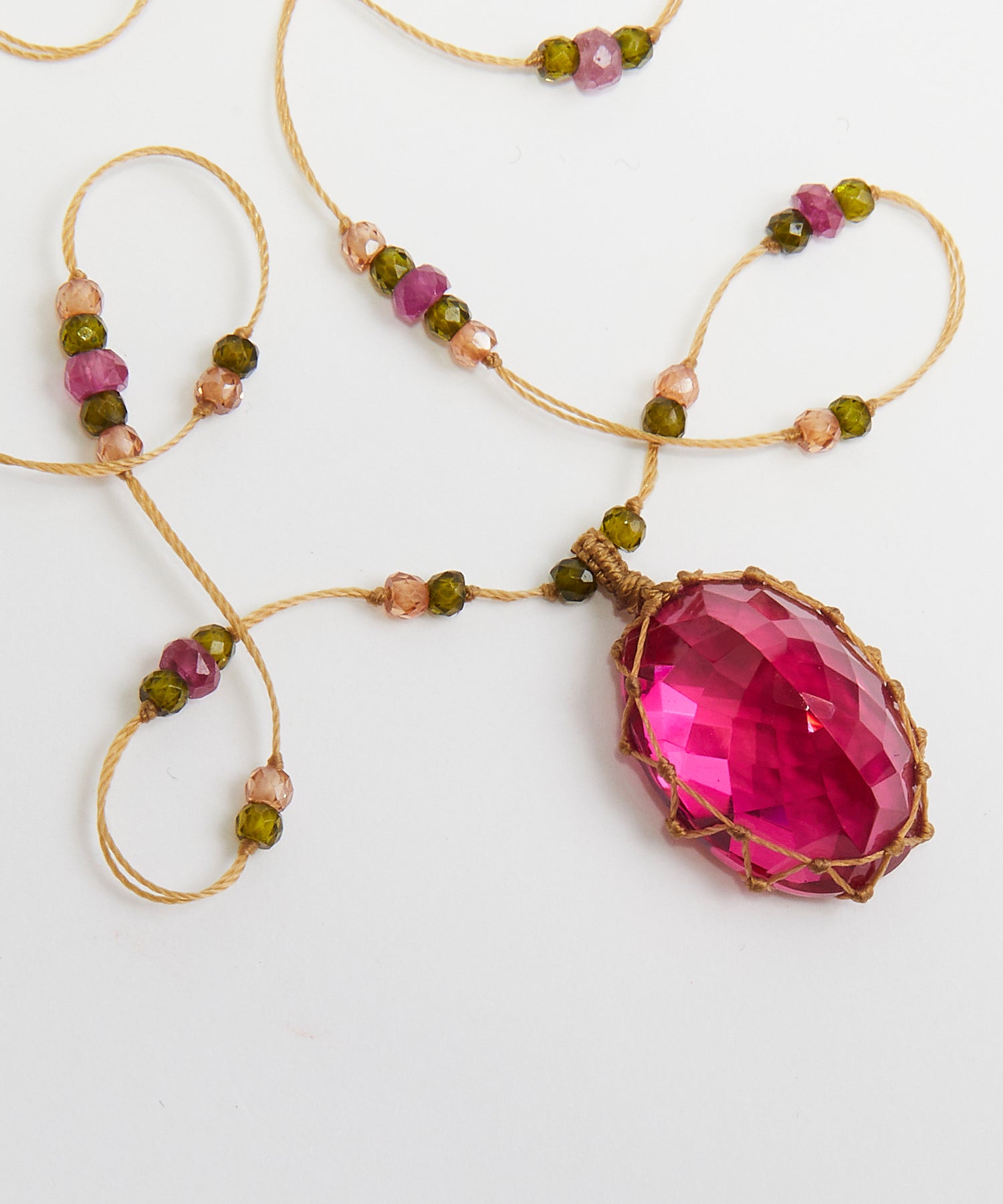 Collier Court Tibétain - Indian Glass Rose - Mix Tourmaline Rose - Fil Beige