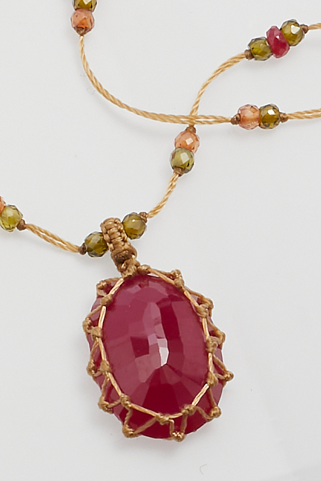 So Precious Collier Court Tibétain - Glassfilled Rouge - Mix Rubis - Fil Beige