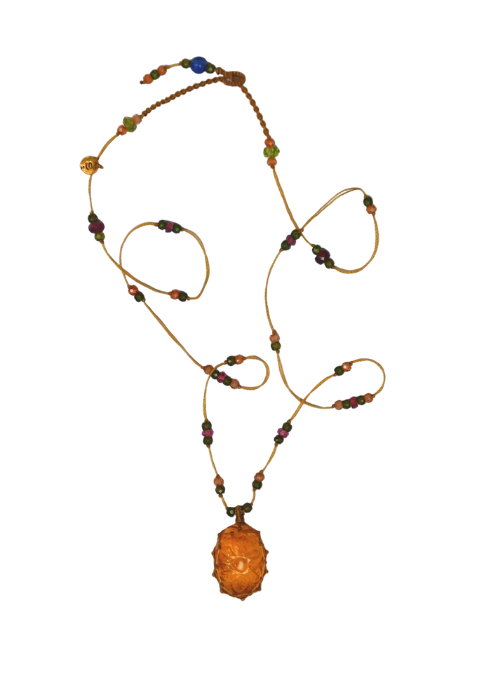 Short Tibetan Necklace - Chrysoprase - Mixed Chrysoprase - Beige Thread