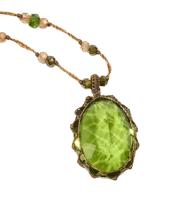 Collier Court Tibétain | Olive dublet - Fil Tabac & Emeraude