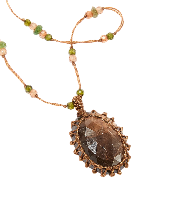 Collier court tibétain - Corundum - Mix Emeraude - Fil Tabac