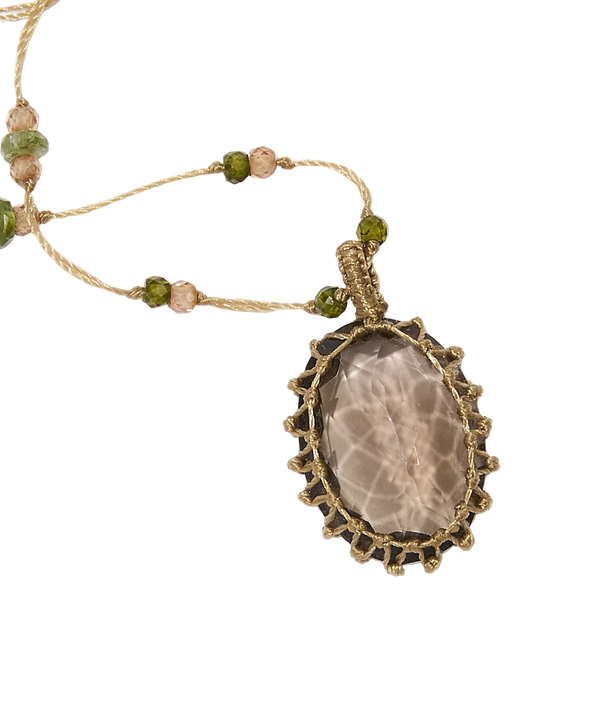 Collier court tibétain - Quartz fumé - Mix Emeraude - Fil Beige