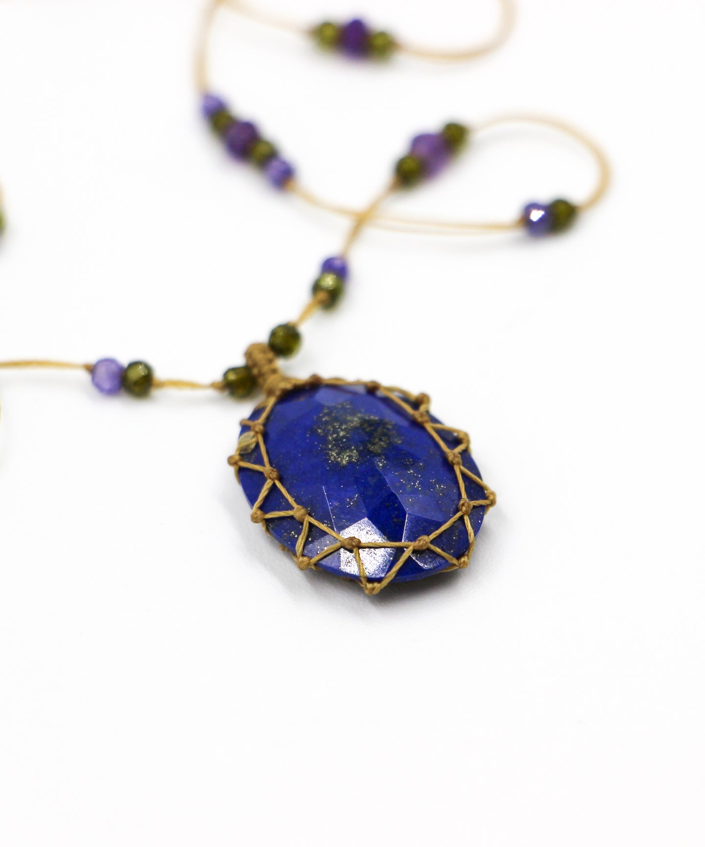 Short Tibetan Necklace - Lapis Lazuli - Amethyst Mix - Beige Thread