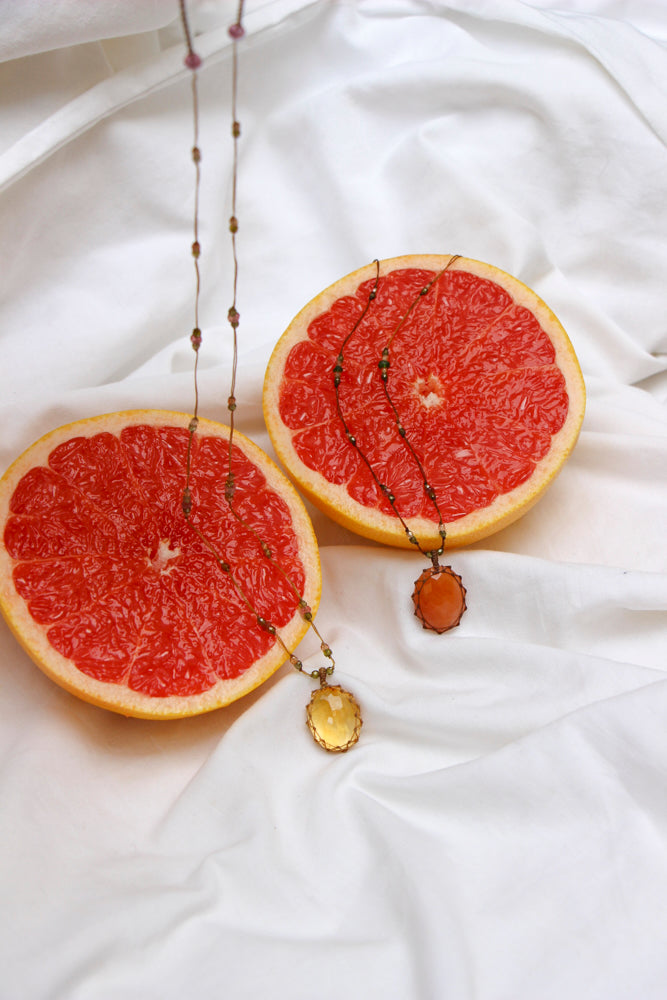 Short Tibetan Necklace - Strawberry Quartz Orange - Mix Pink Tourmaline - Beige Thread