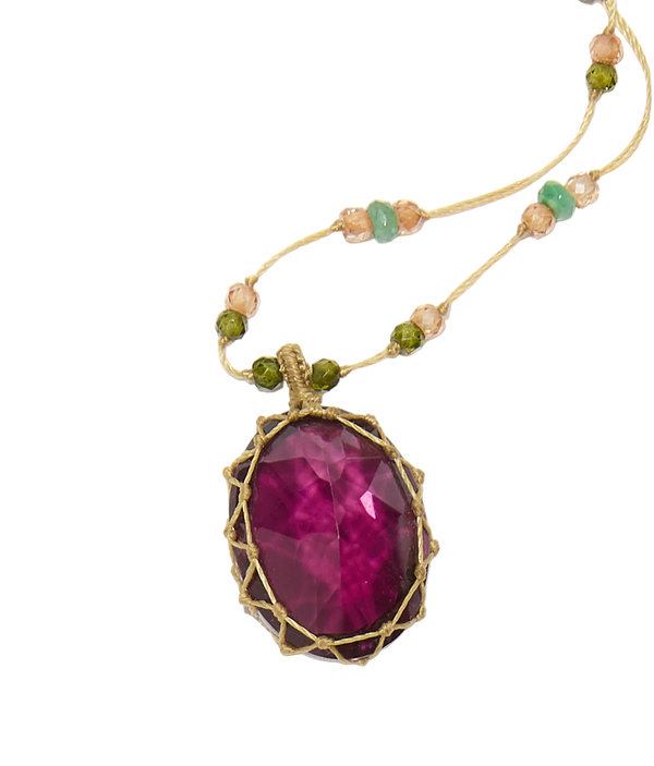 Collier court tibétain - Dublet Rhodolite - Mix Emeraude - Fil Beige