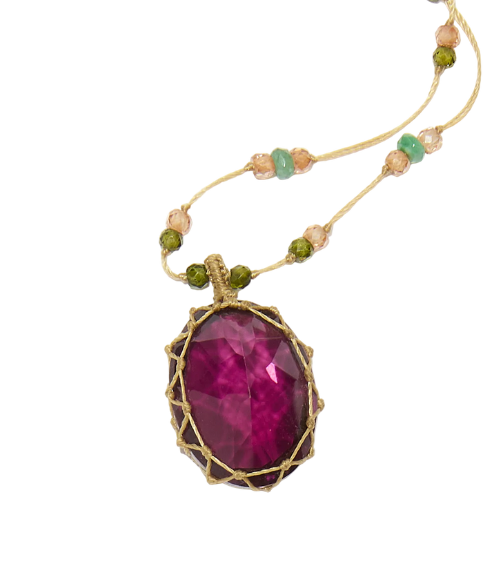 Collier court tibétain - Dublet Rhodolite - Mix Emeraude - Fil Beige