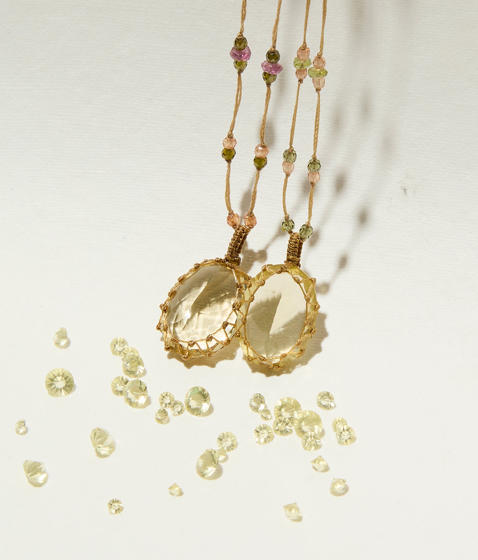 Short Tibetan Necklace - Orange Onyx - Rose Tourmaline Mix - Beige Thread