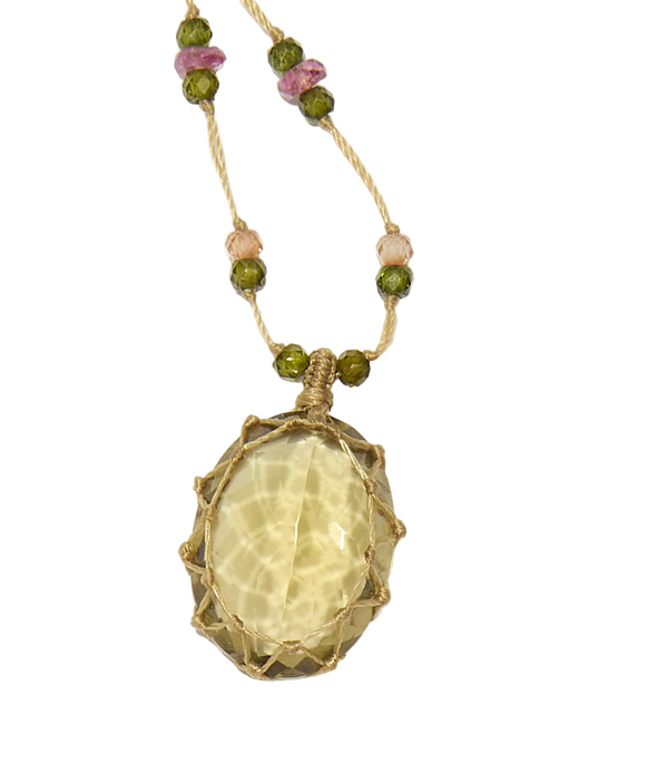 Collier court tibétain - Olive Quartz - Mix Tourmaline Rose - Fil Beige